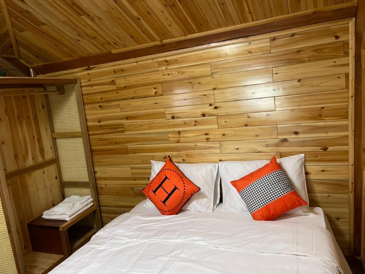 O Chau Homestay Lao Cai Exteriör bild